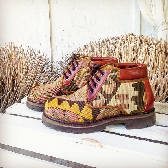 Vintage Shoes - Rare Prestige Kilim Turkish Boots!✌🏽